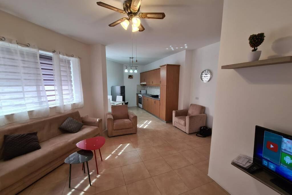 Bugibba Corner Apartment Stone Away From The Sea St. Paul's Bay Buitenkant foto