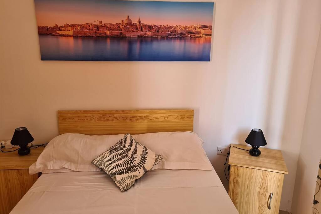 Bugibba Corner Apartment Stone Away From The Sea St. Paul's Bay Buitenkant foto