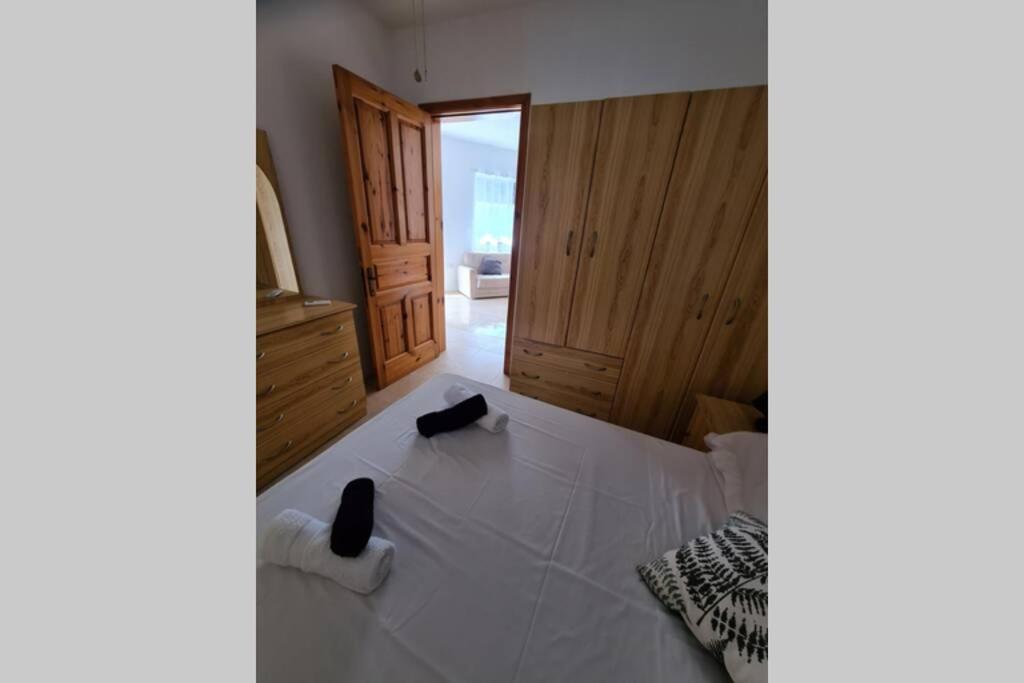 Bugibba Corner Apartment Stone Away From The Sea St. Paul's Bay Buitenkant foto